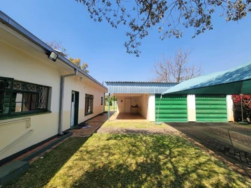5 Bedroom House